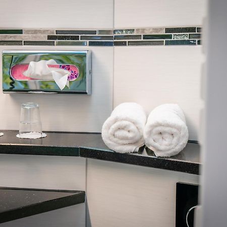 Landhotel Zur Gruenen Kutte Bernshausen Esterno foto