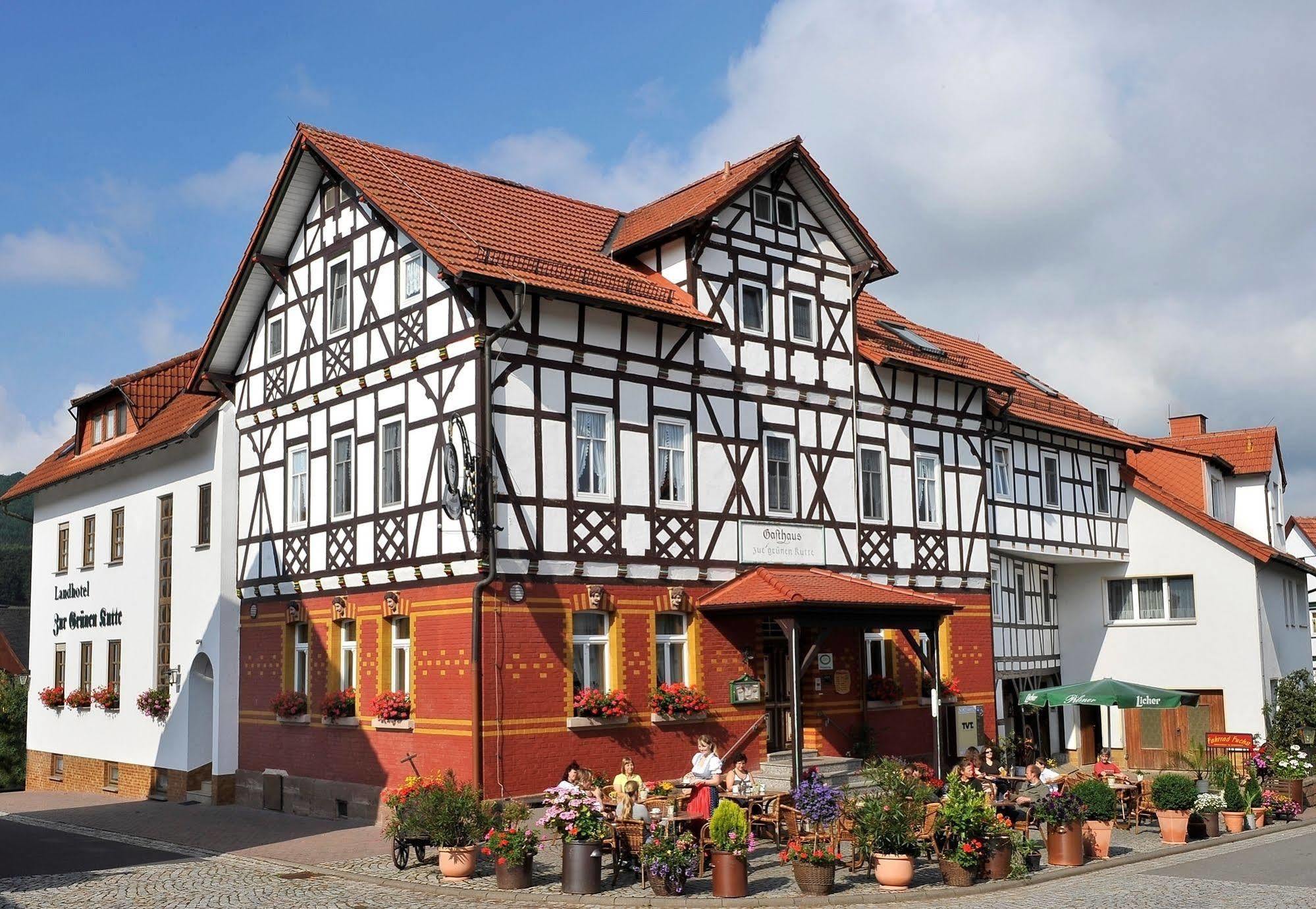 Landhotel Zur Gruenen Kutte Bernshausen Esterno foto