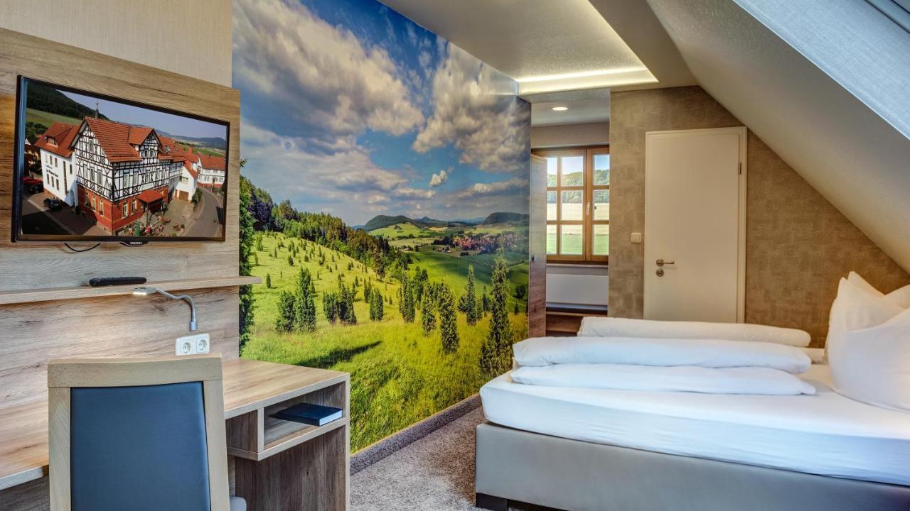 Landhotel Zur Gruenen Kutte Bernshausen Esterno foto